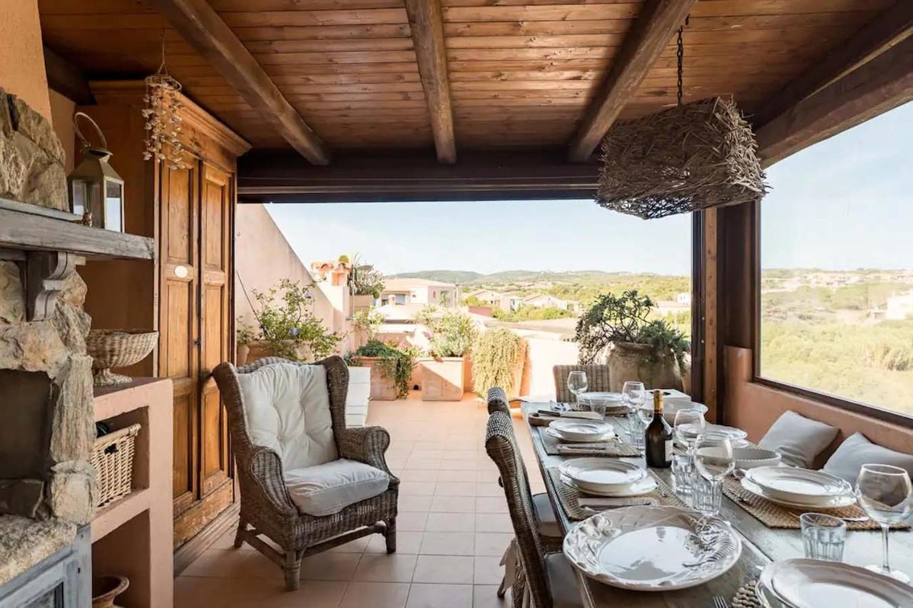Romantico Appartamento Vista Mare Porto Pozzo Exteriér fotografie